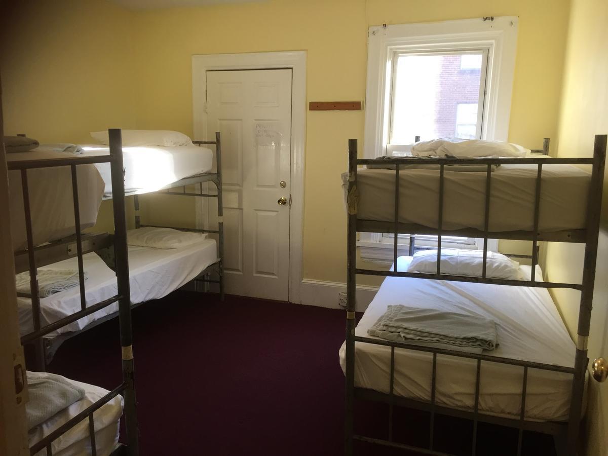 6-Bed Mixed Dormitory Room